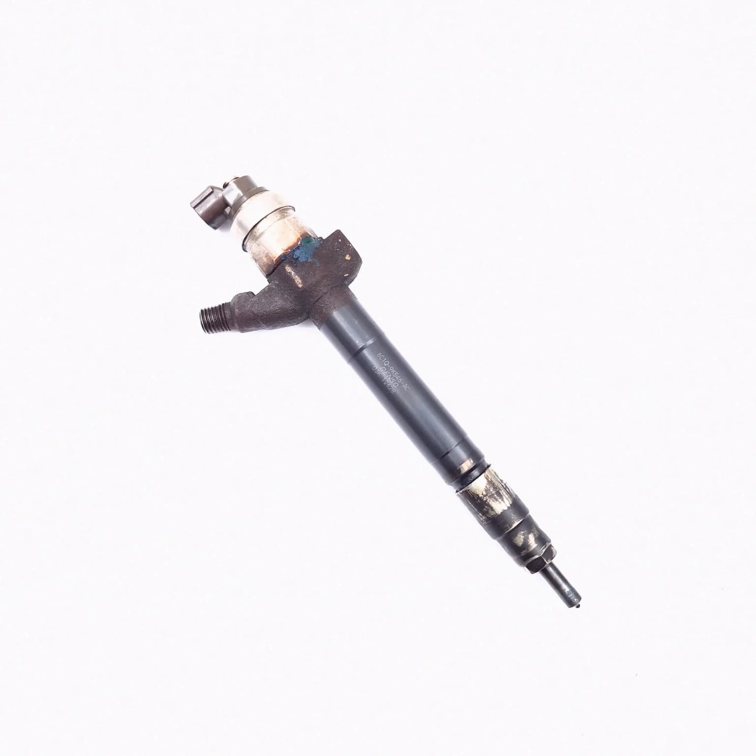 Fuel injector Ford TRANSIT Mk 4 2000–2014 2.2 TDCi 6C1Q9K546AC – 1