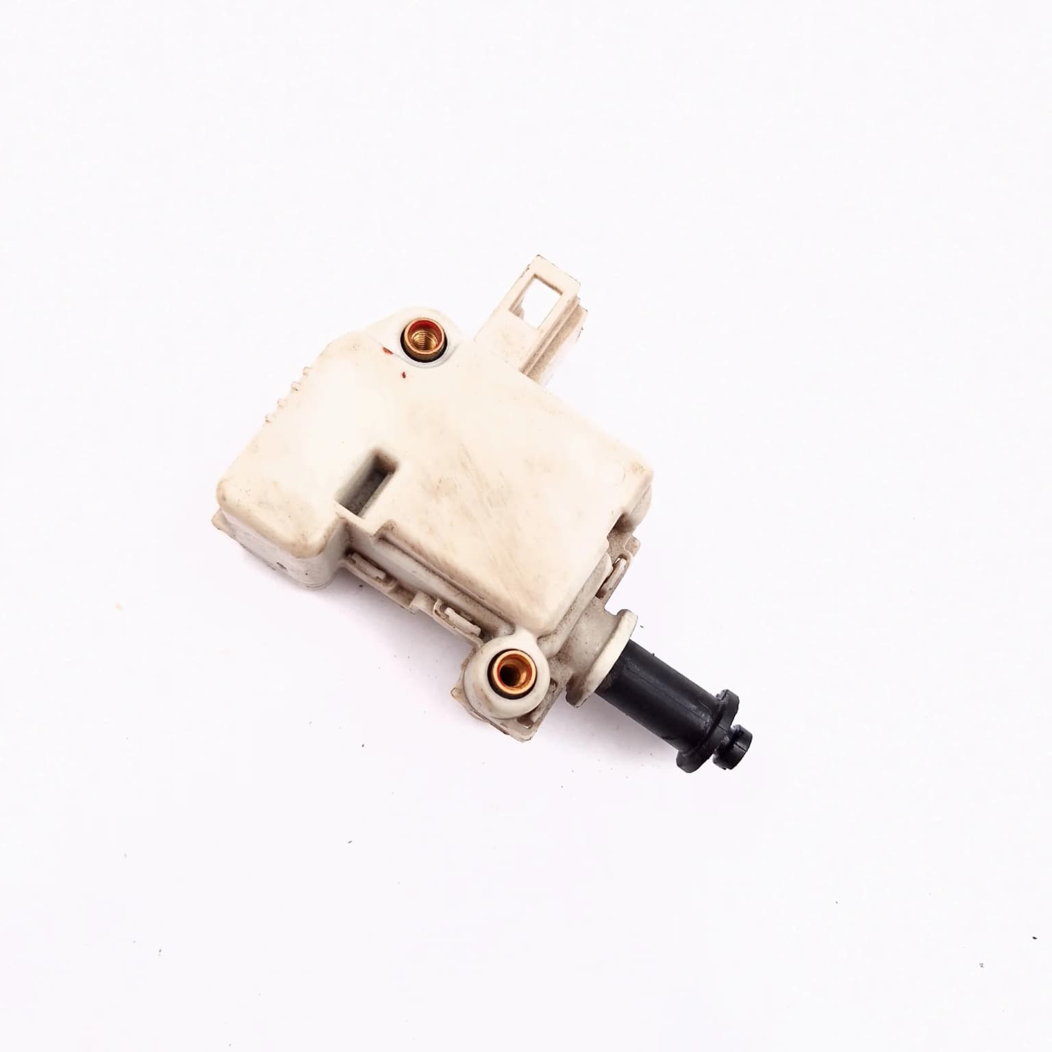 Electronic actuator VW PASSAT B5, B5.5 1996–2005 3B5827061C – 1