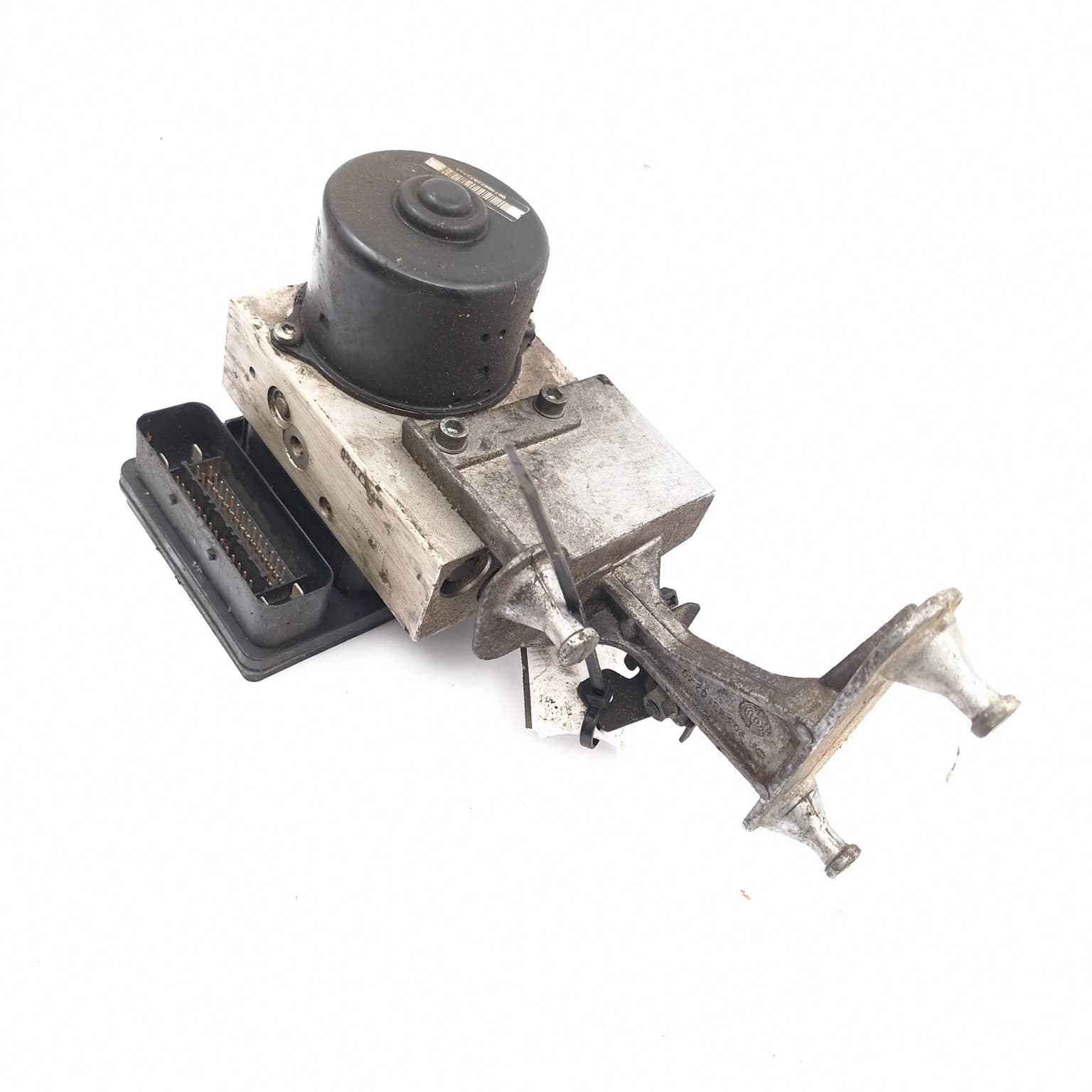 ABS pump Mercedes-Benz C-CLASS (W203) 2000–2007 C 220 CDI (203.006) OM 611.962 A2095452932 – 1