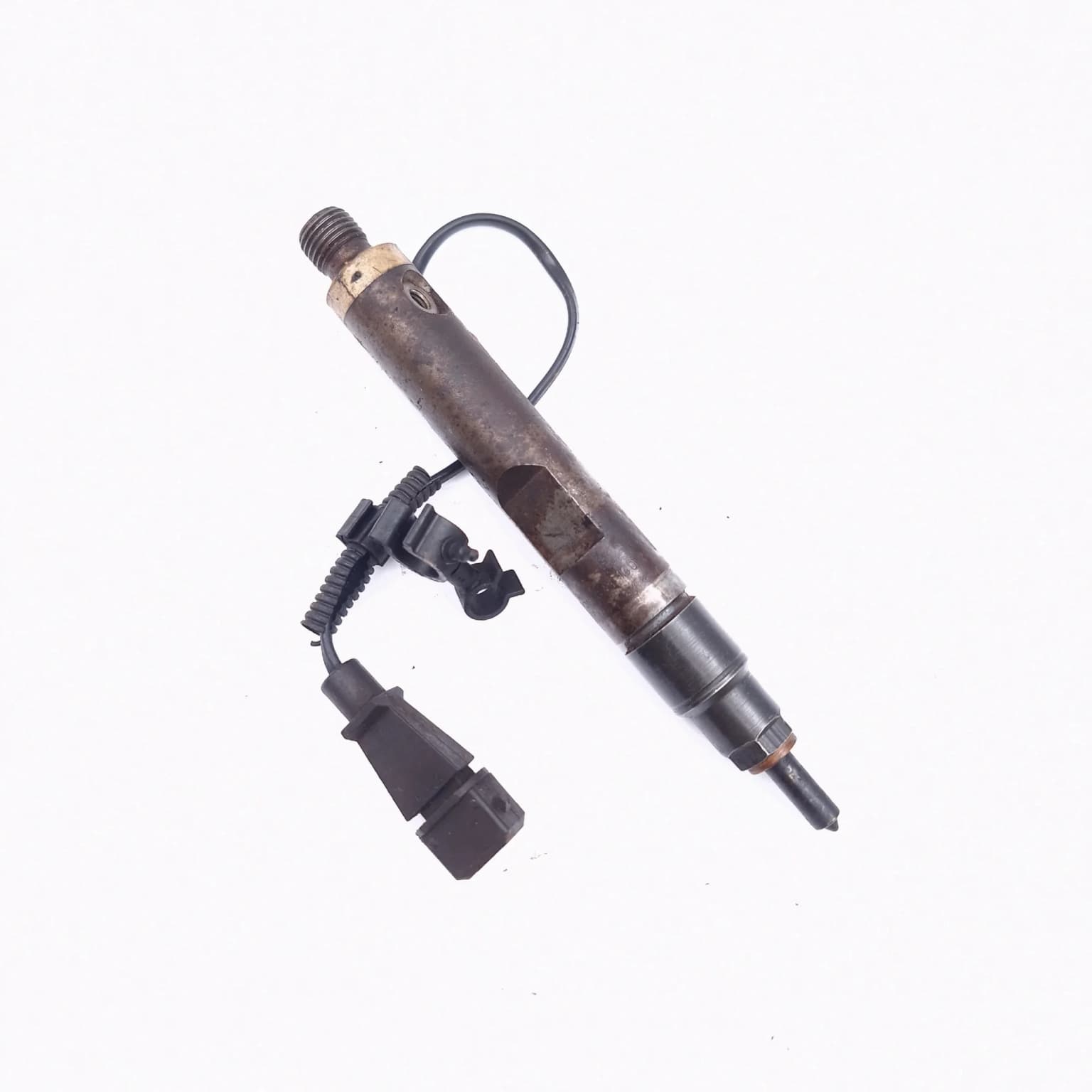 Fuel injector VW GOLF 4 1997–2004 1.9 TDI 028130202Q – 1