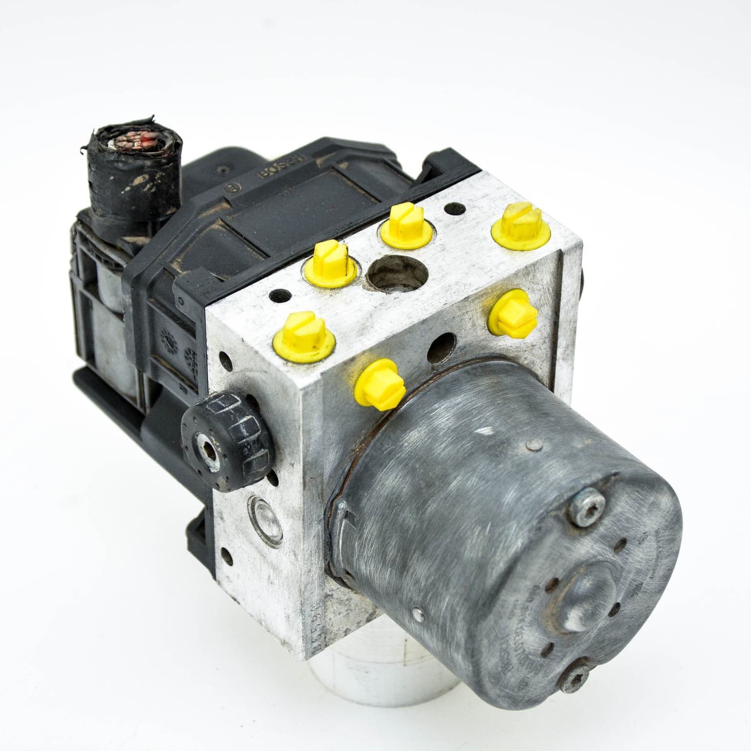 ABS pump Ford MONDEO Mk 3 2000–2007 1S712M110AE – 1