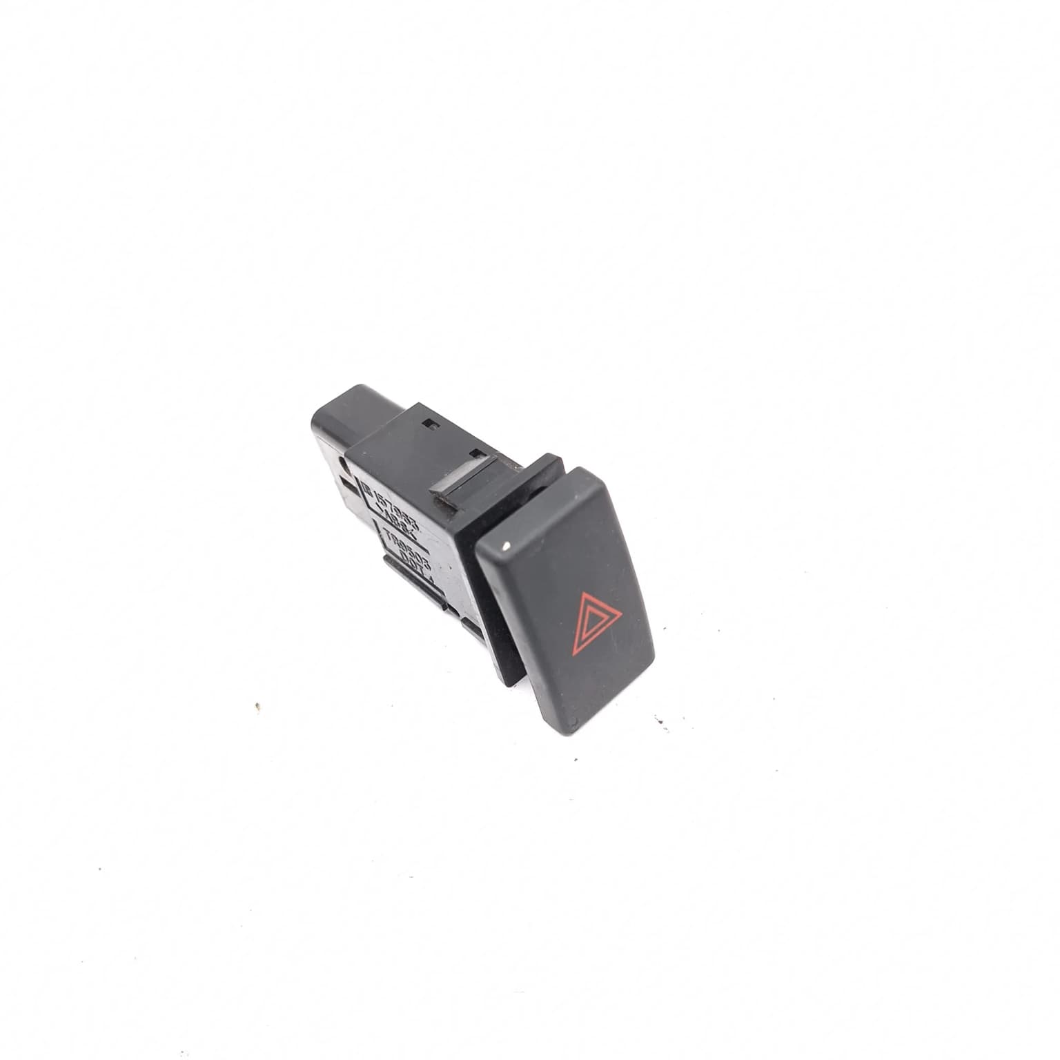 Hazard light switch Toyota AVENSIS (T25) 2003–2008 157963 – 1