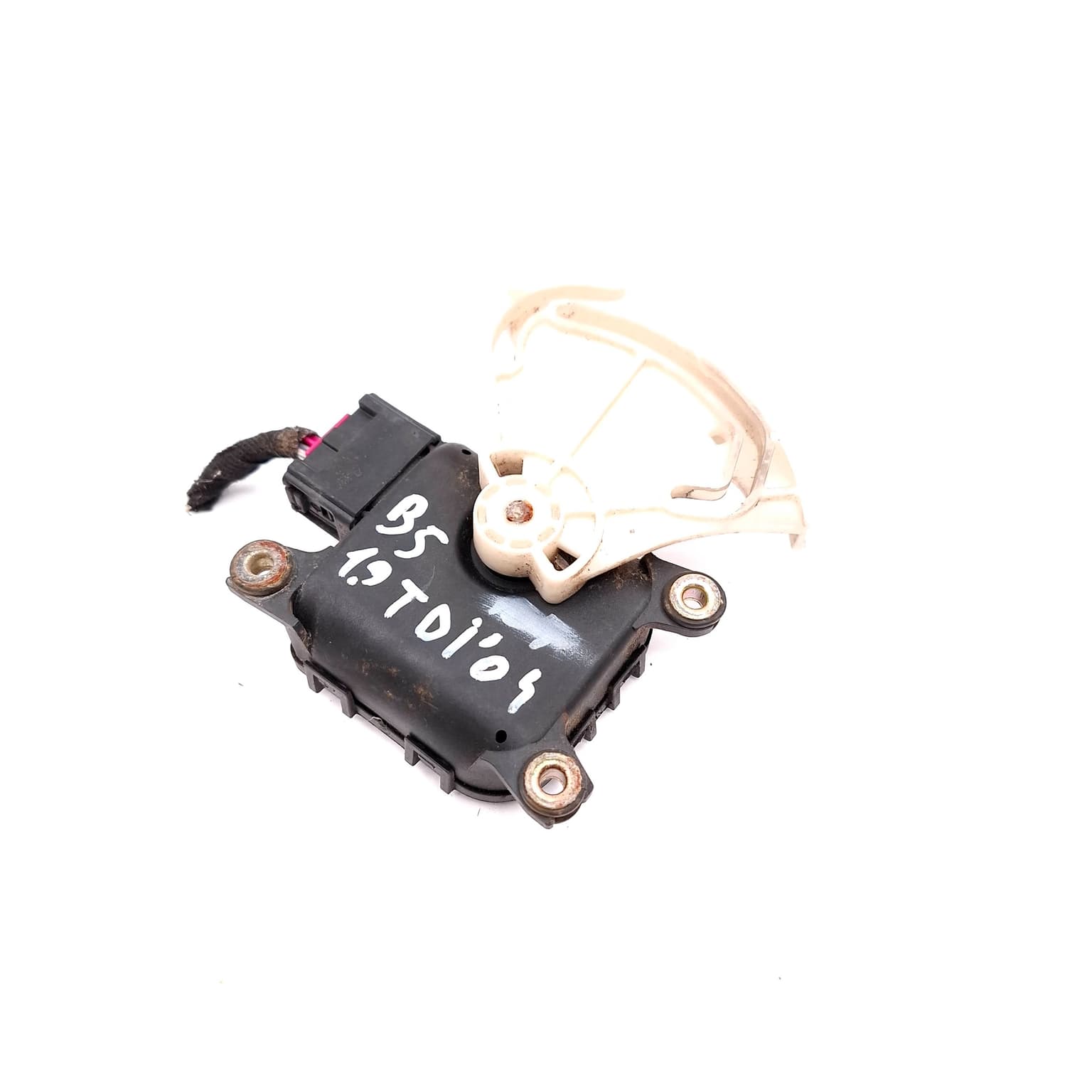 Electronic actuator VW PASSAT B5, B5.5 1996–2005 8D1820511E – 1