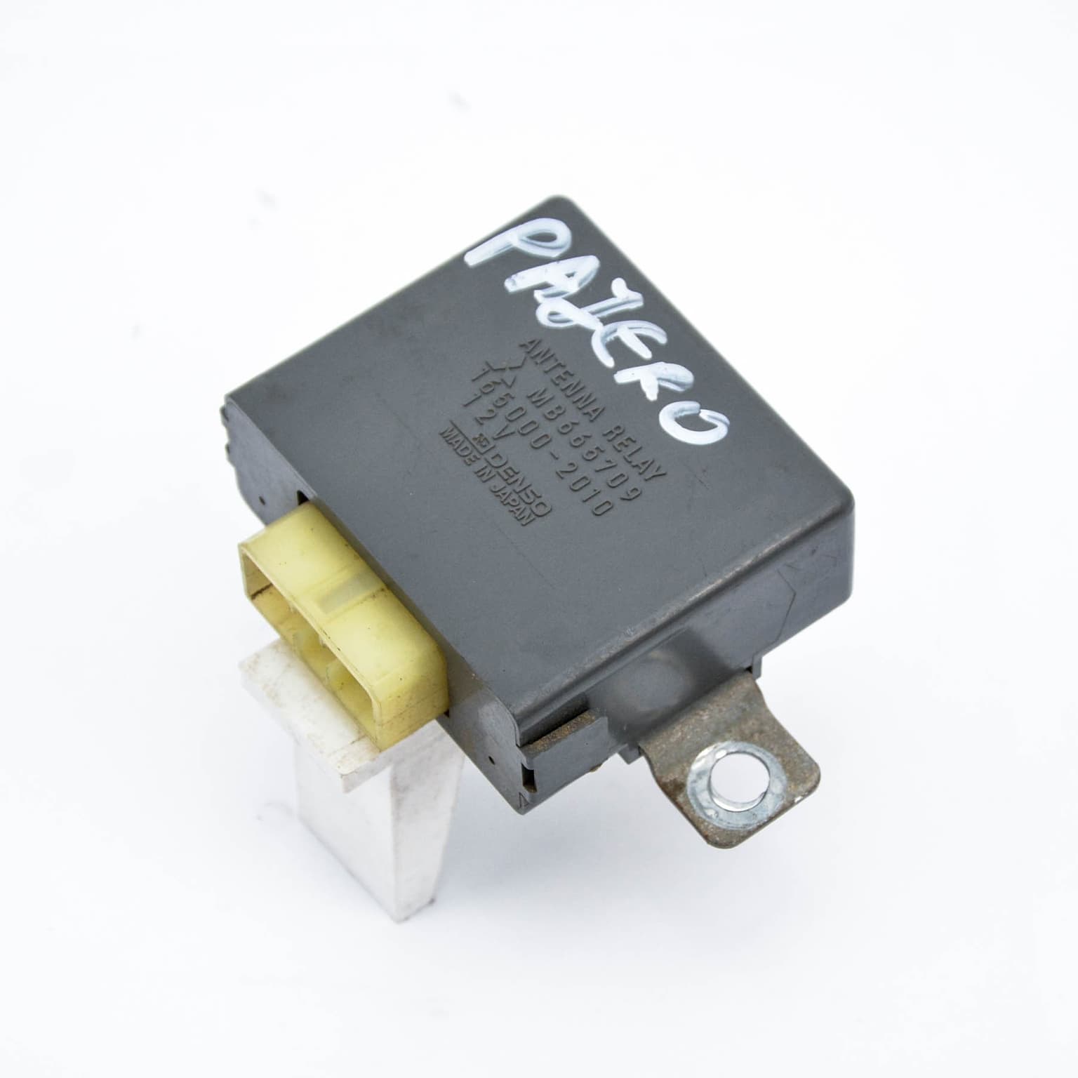 Relay Mitsubishi PAJERO 2 (V20+) 1991–1999 2.5 TDiC (V44W, V24W) MB665709 – 1
