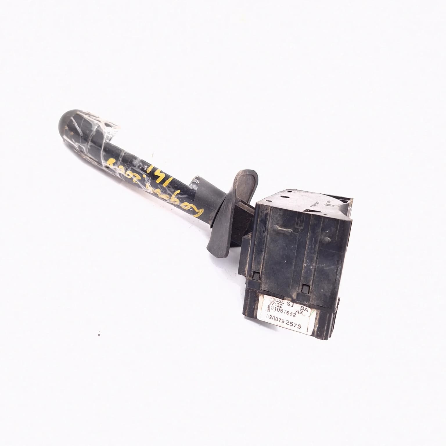Turn signal lever Dacia LOGAN (LS) 2004–2012 8200792575 – 1