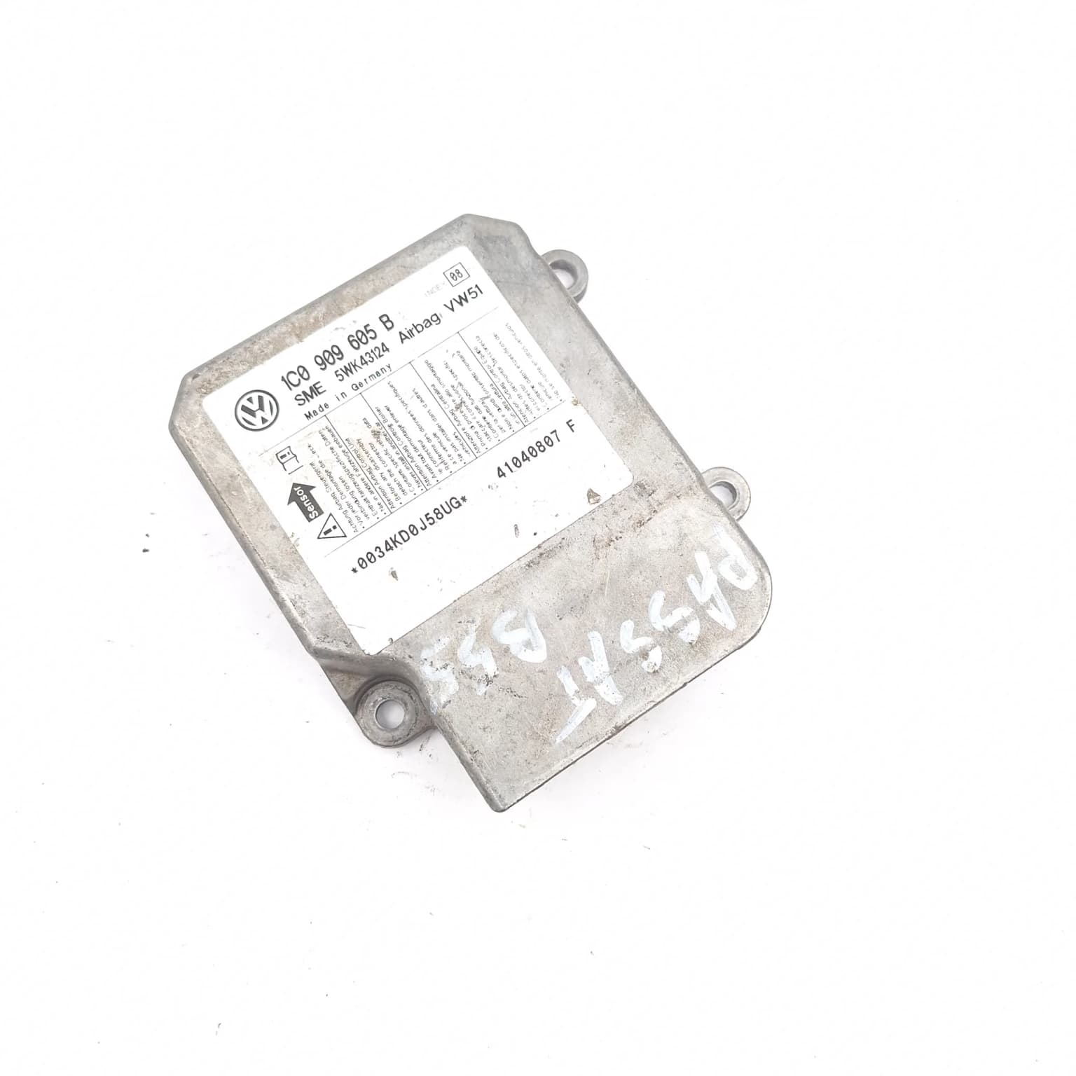 Airbag control module VW PASSAT B5, B5.5 1996–2005 1C0909605B – 1