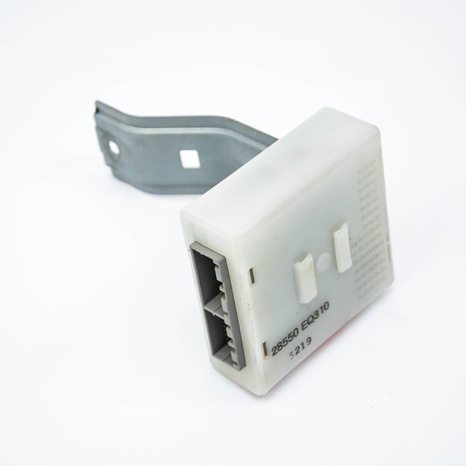 Control unit Nissan X-TRAIL (T30) 2001–2007 2.5 4x4 QR25DE 28550EQ310 – 1