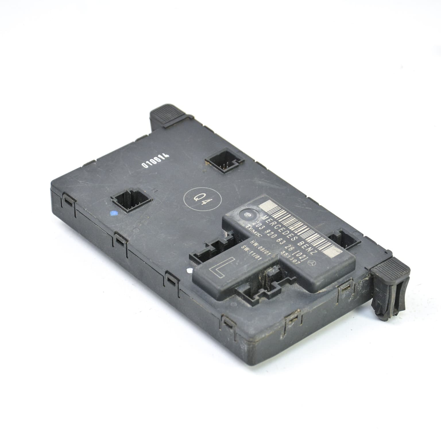 Control unit Mercedes-Benz C-CLASS (W203) 2000–2007 2038206326 – 1