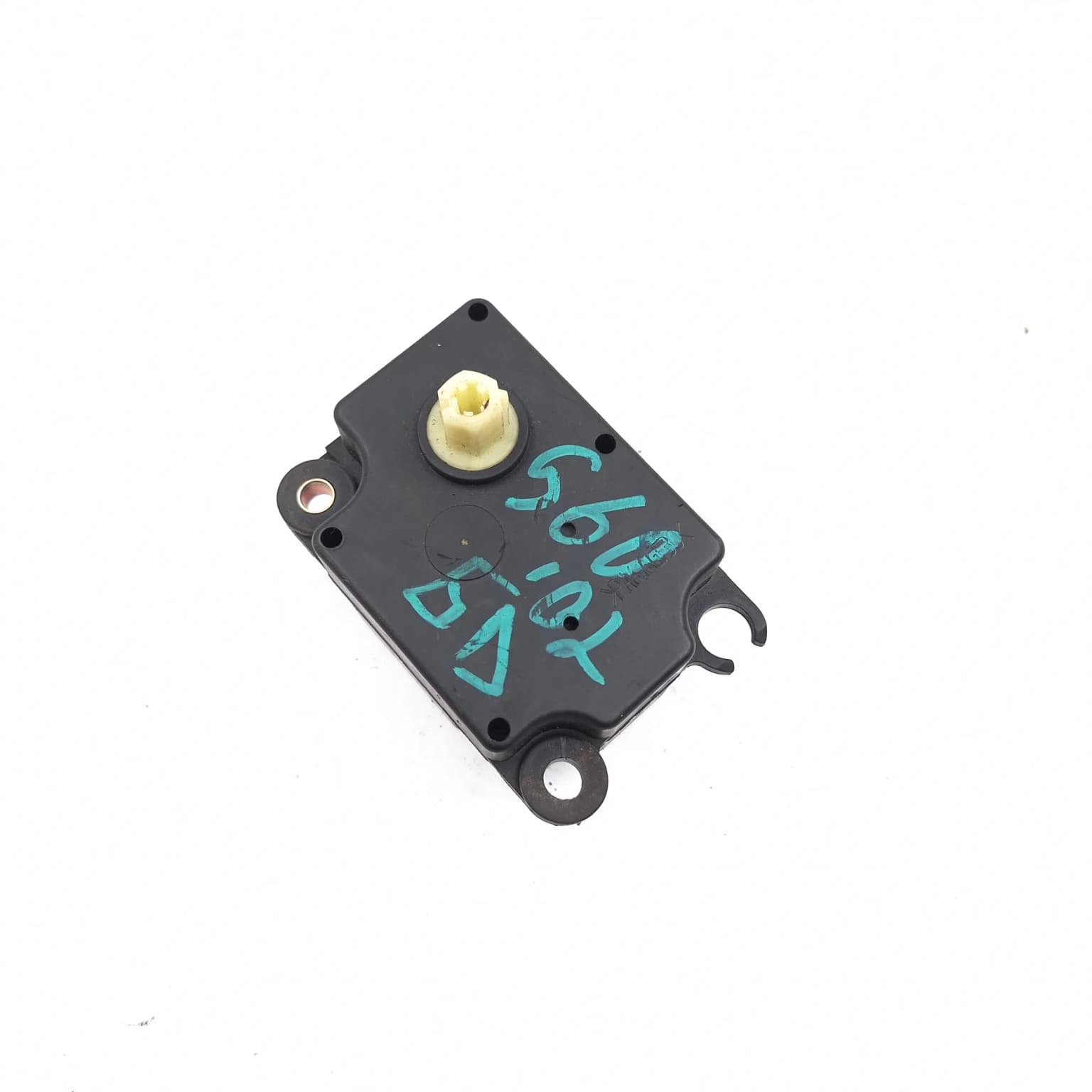 Electronic actuator Volvo S60 1 2000–2009 75622E – 1