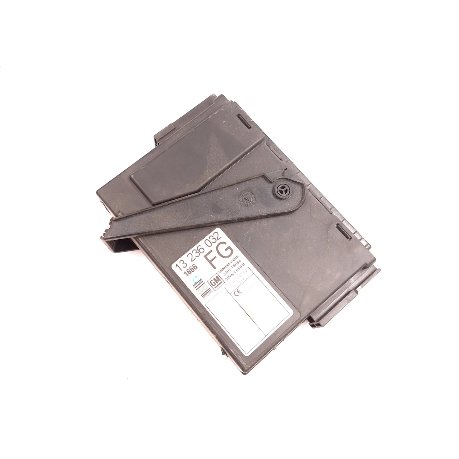 Calculateur de confort Opel TIGRA A (95) 1994–2000 13236032 – 1
