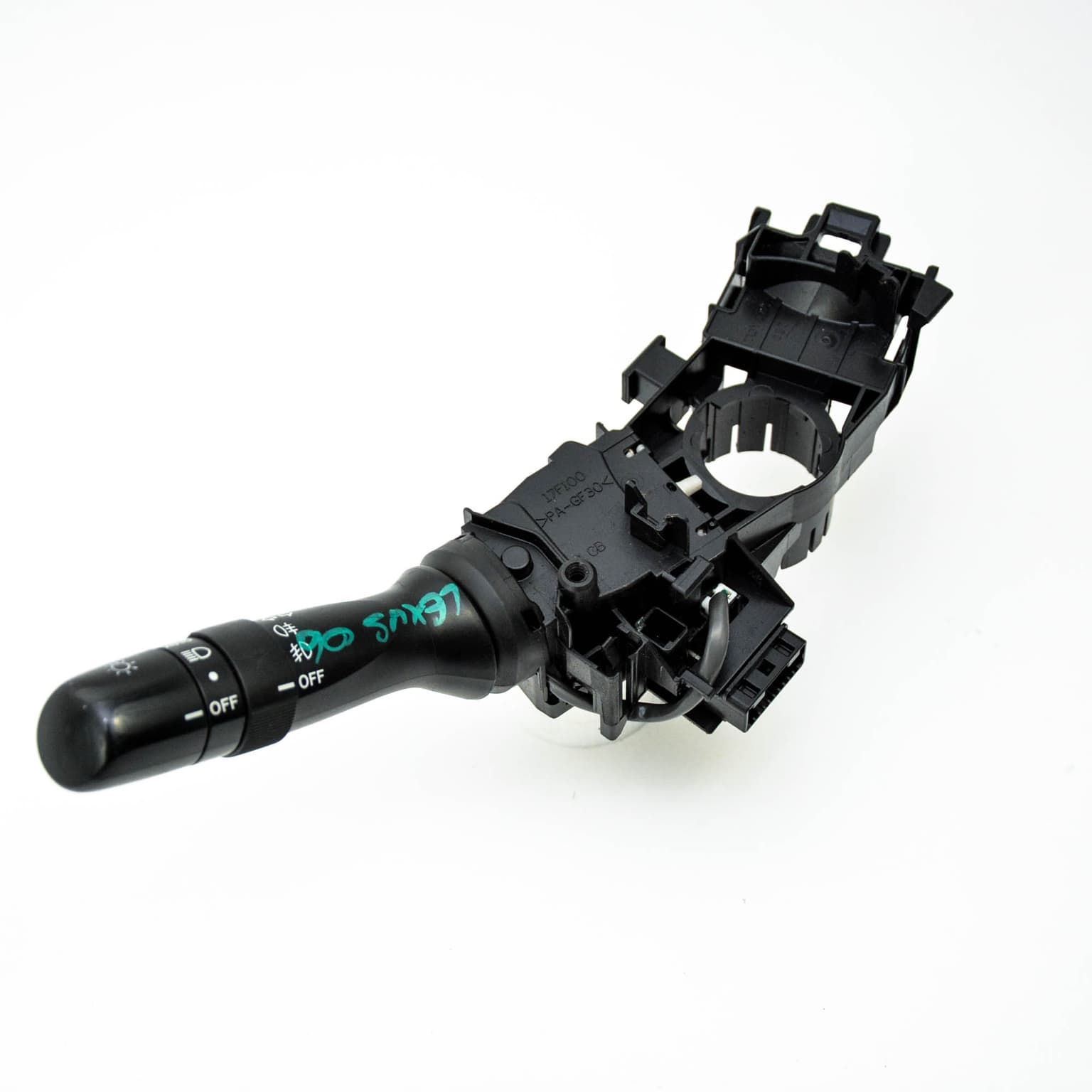 Turn signal lever Lexus IS 2 (GSE2, ALE2, USE2) 2005–2015 220d (ALE20) 2AD-FHV 4211017F219 – 1