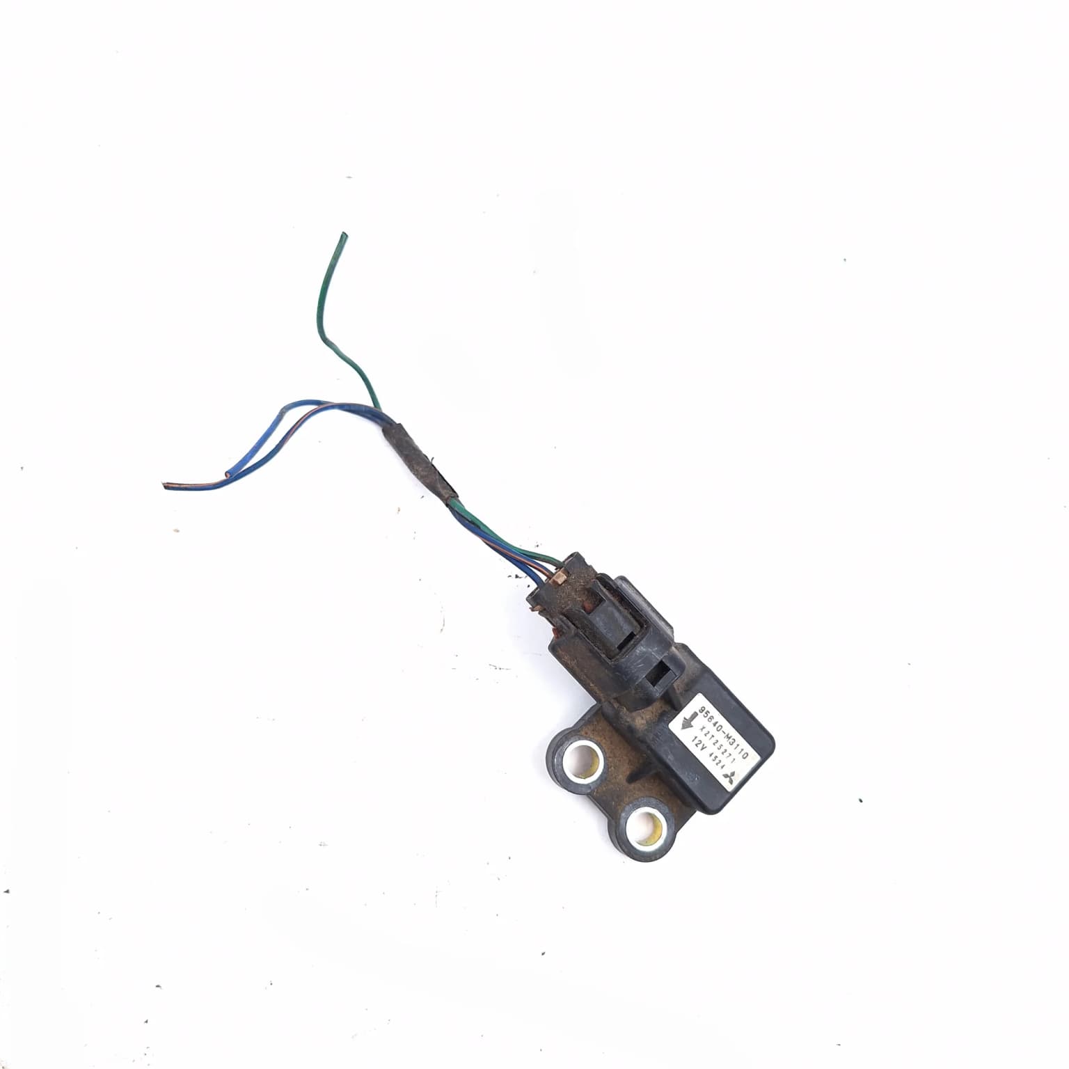 Impact sensor Hyundai TERRACAN (HP) 2001–2007 2.9 CRDi 4WD J3 95640M3110 – 1