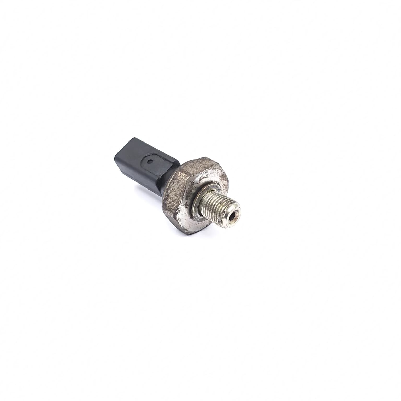 Oil pressure sensor VW GOLF 4 1997–2004 1.4 16V AXP – 1