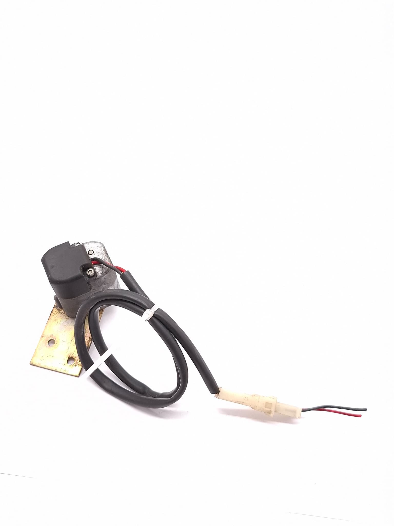 Electronic actuator Audi A4 B5 (8D) 1994–2001 1.6 1255148A – 1