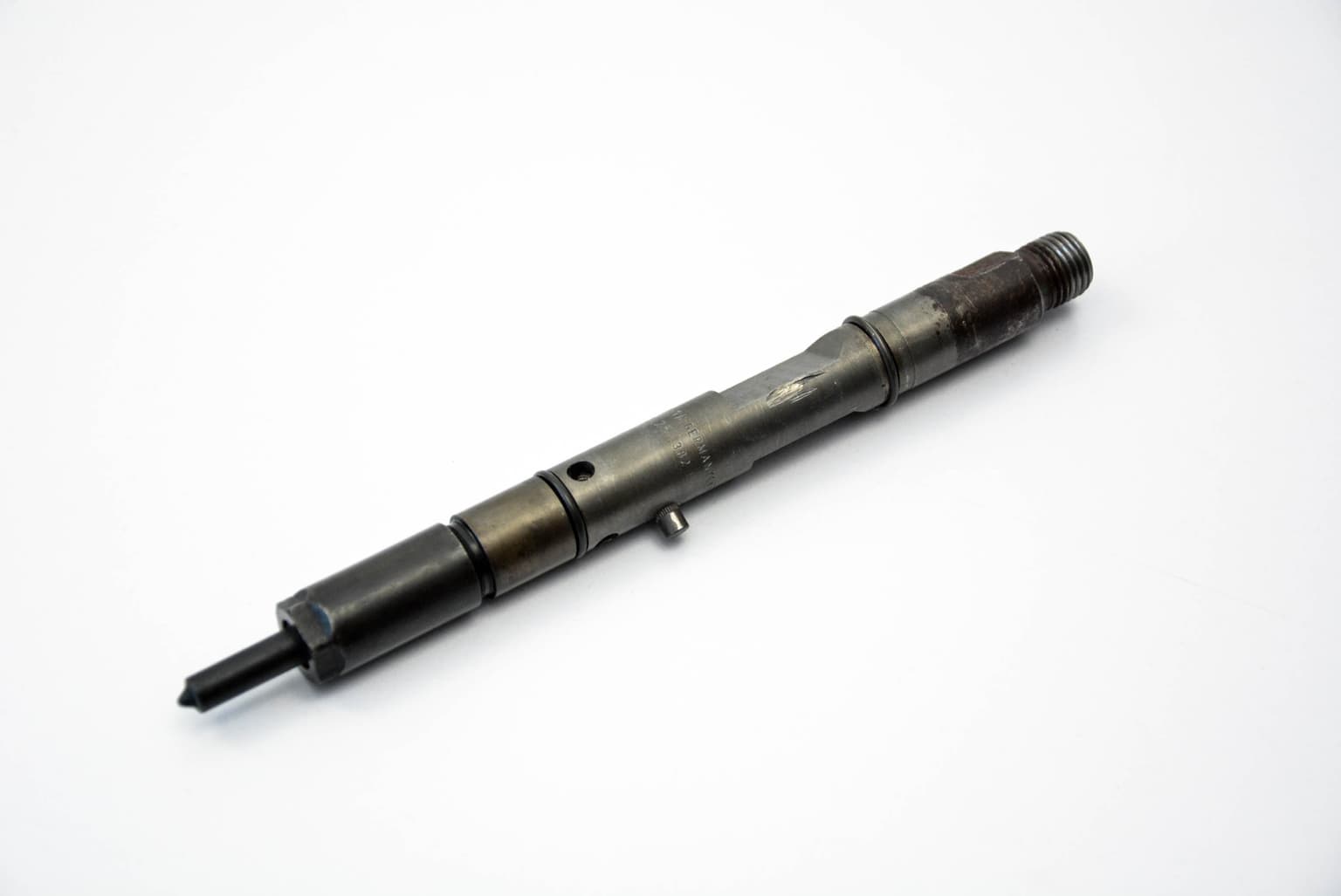 Fuel injector Audi A4 B6 (8E) 2000–2004 2.5 TDI BDG 059130201A – 1
