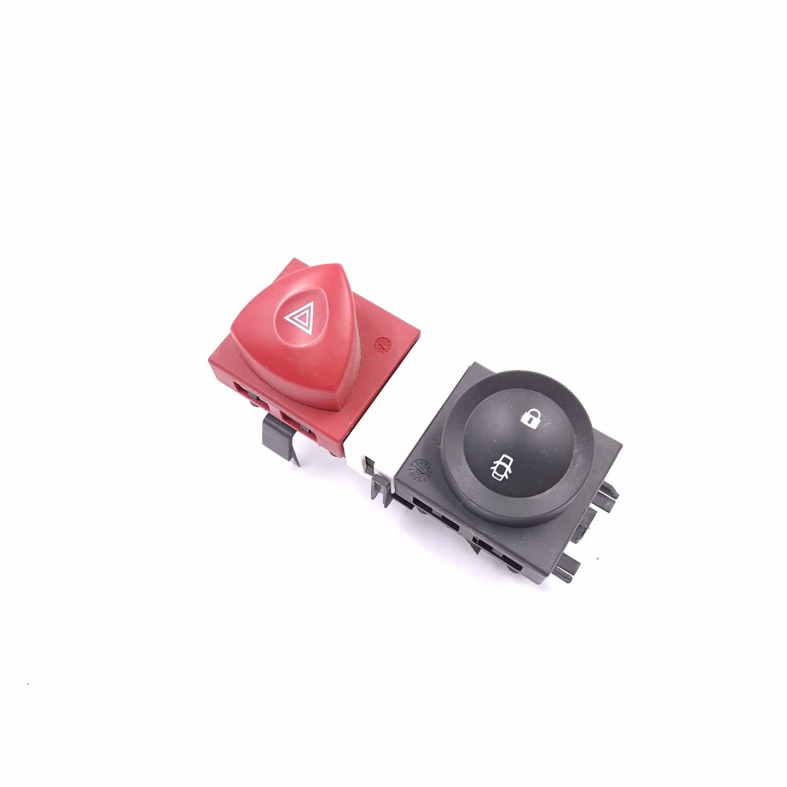 Hazard light switch Renault MEGANE 2 2002–2010 1.6 16V K4M 812 8200407415 – 1