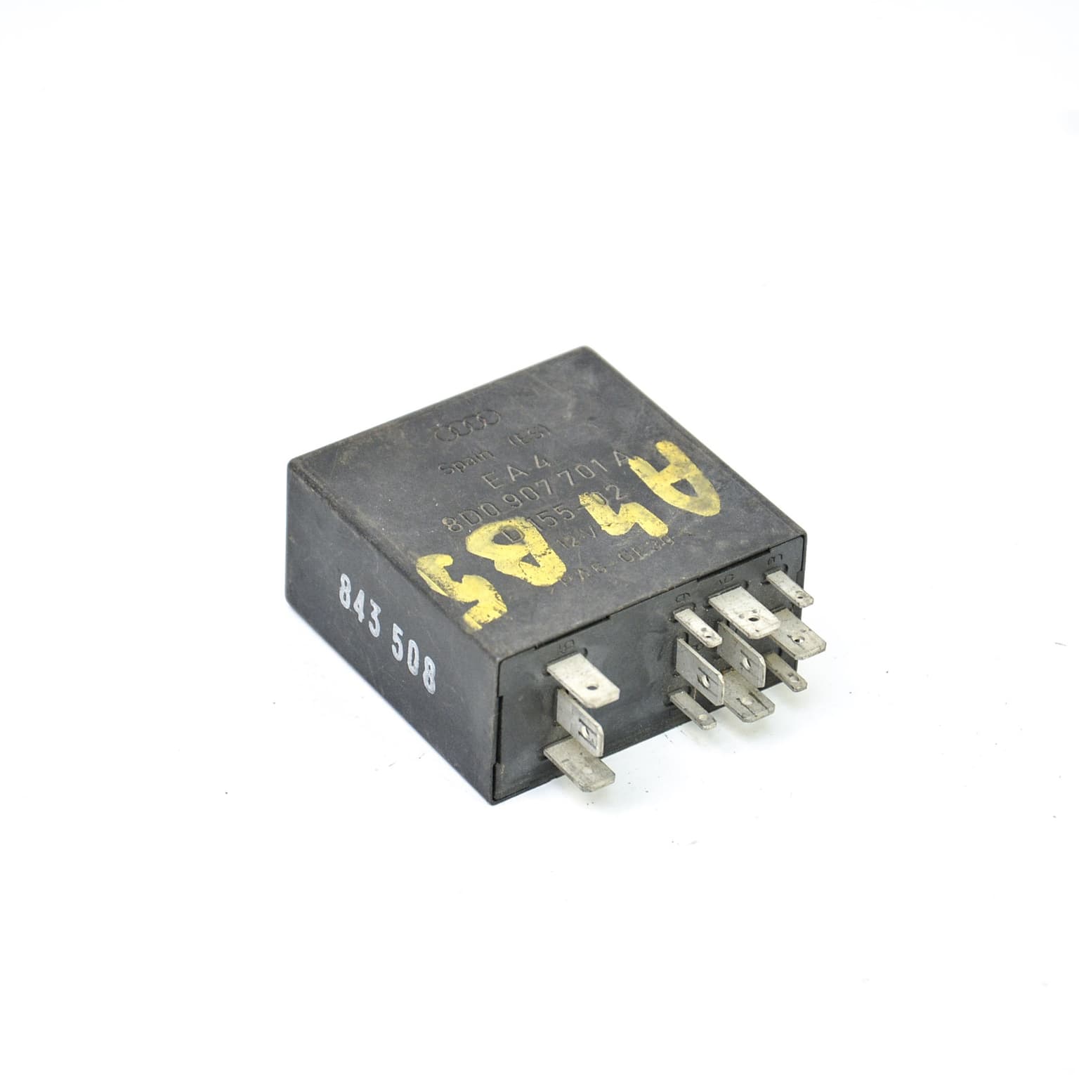 Relay Audi A4 B6 (8E) 2000–2004 8D0907701A – 1