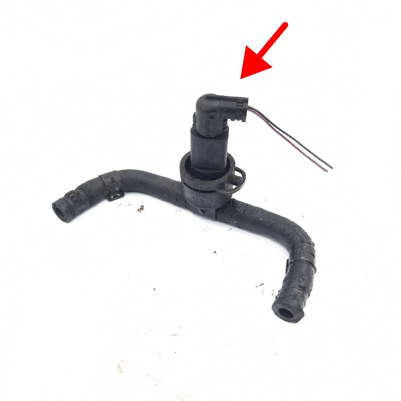 Fuel temperature sensor VW GOLF 4 1997–2004 1.9 TDI AXR 038906081B – 1
