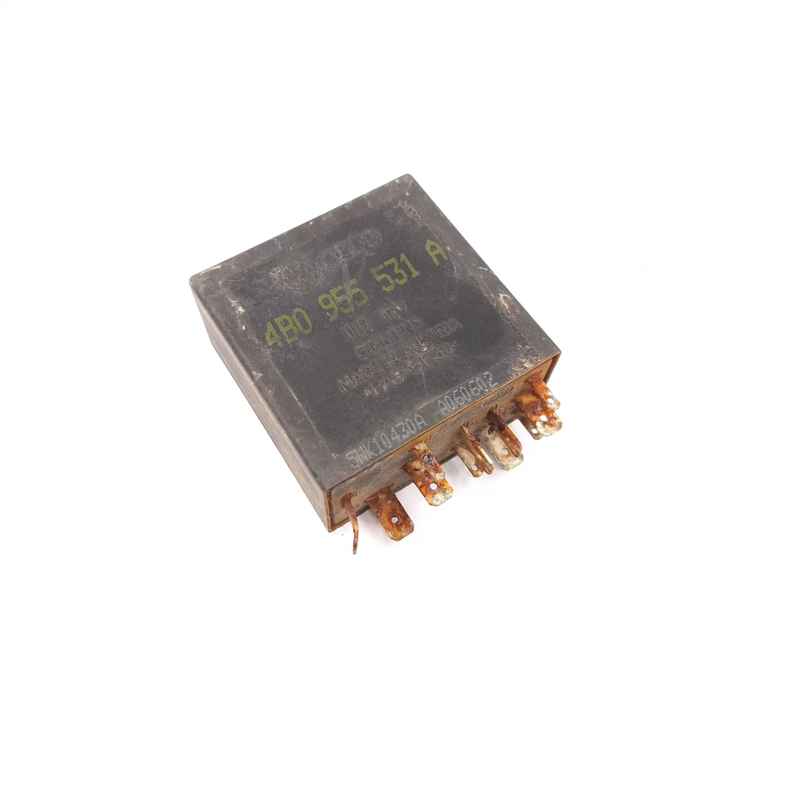 Relay VW PASSAT B5, B5.5 1996–2005 4B0955531A – 1