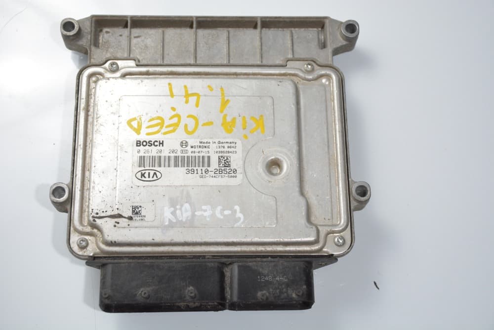 Engine control unit Kia CEED (ED) 2006–2012 1.4 CVVT 0261201202 – 1