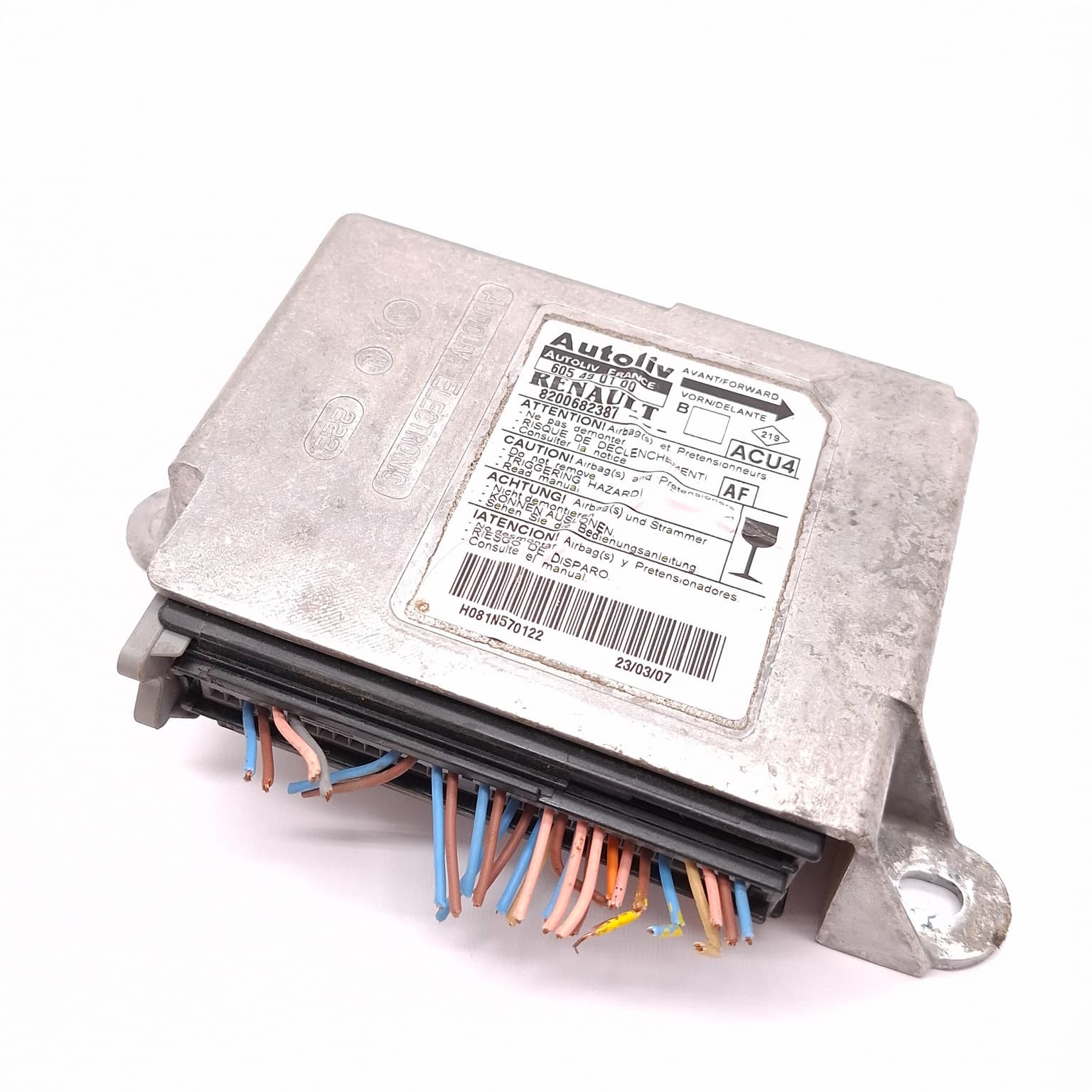 Airbag control module Renault MEGANE 2 2002–2010 8200682387 – 1
