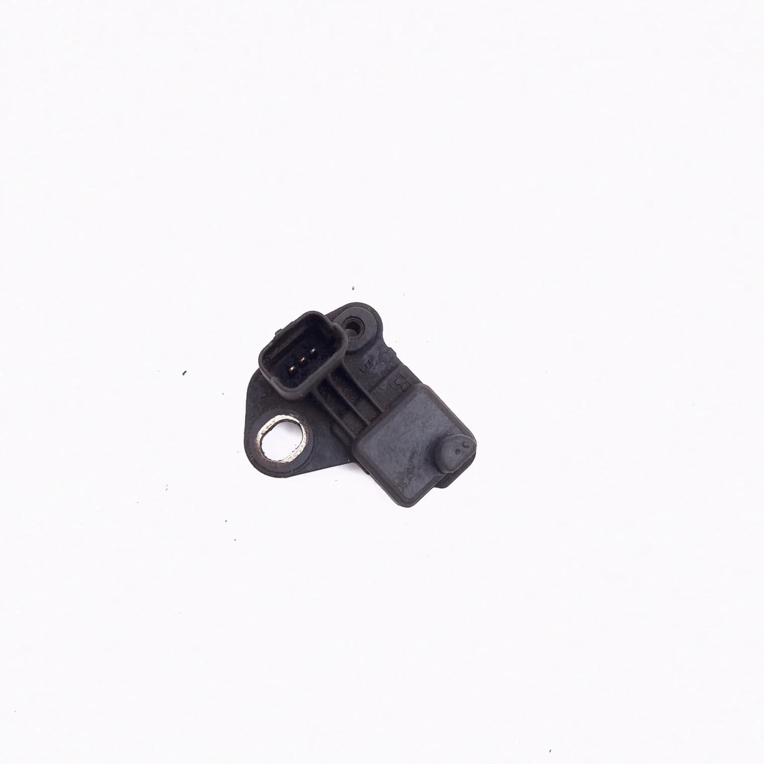 Crankshaft position sensor Ford FIESTA Mk 5 2002–2008 9637466980 – 1