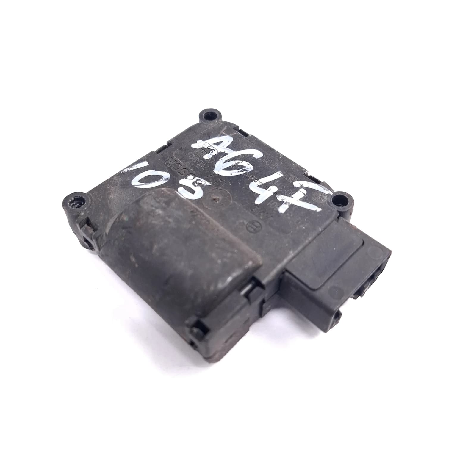 Electronic actuator Audi A6 (4F, C6) 2004–2011 4F0820511 – 1