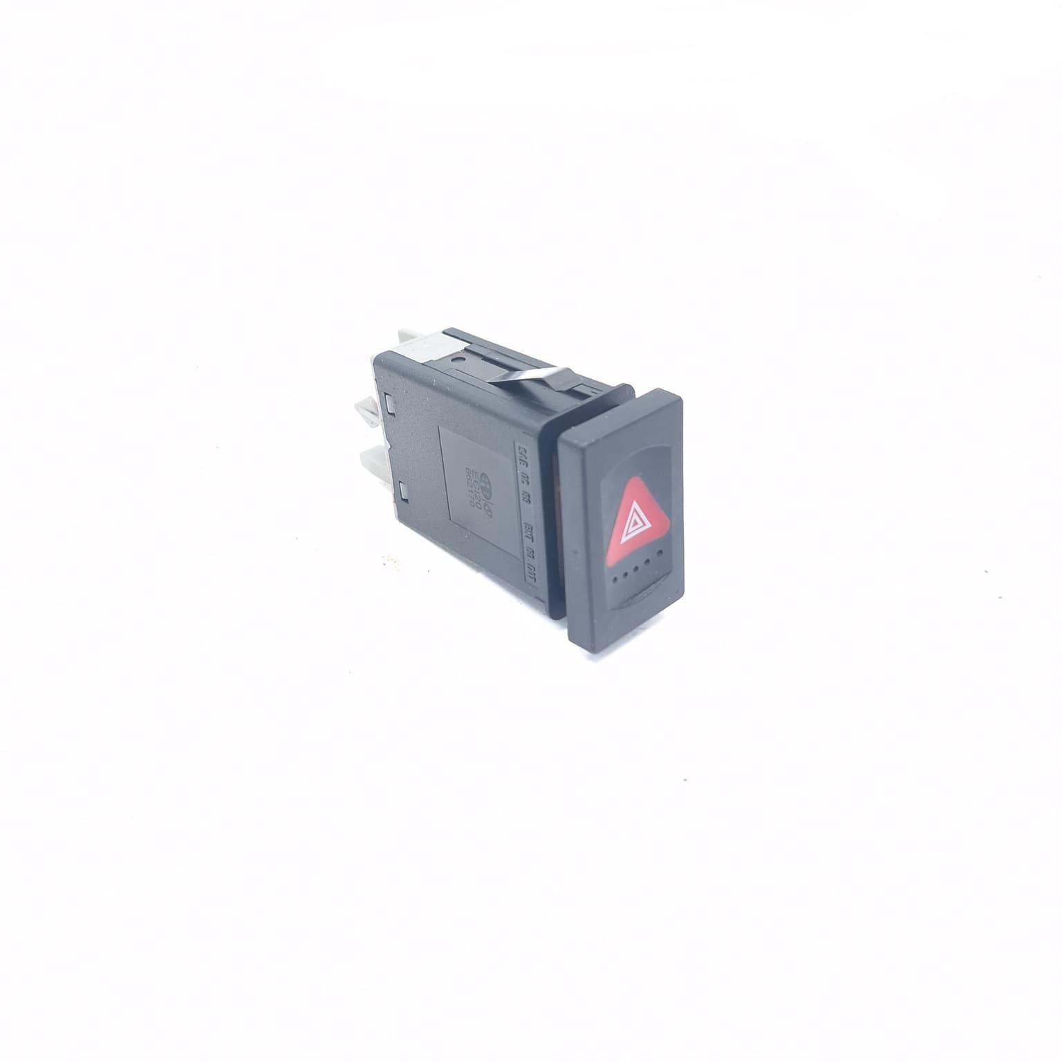 Hazard light switch VW PASSAT B5, B5.5 1996–2005 1.9 TDI AWX SAEQC89 – 1