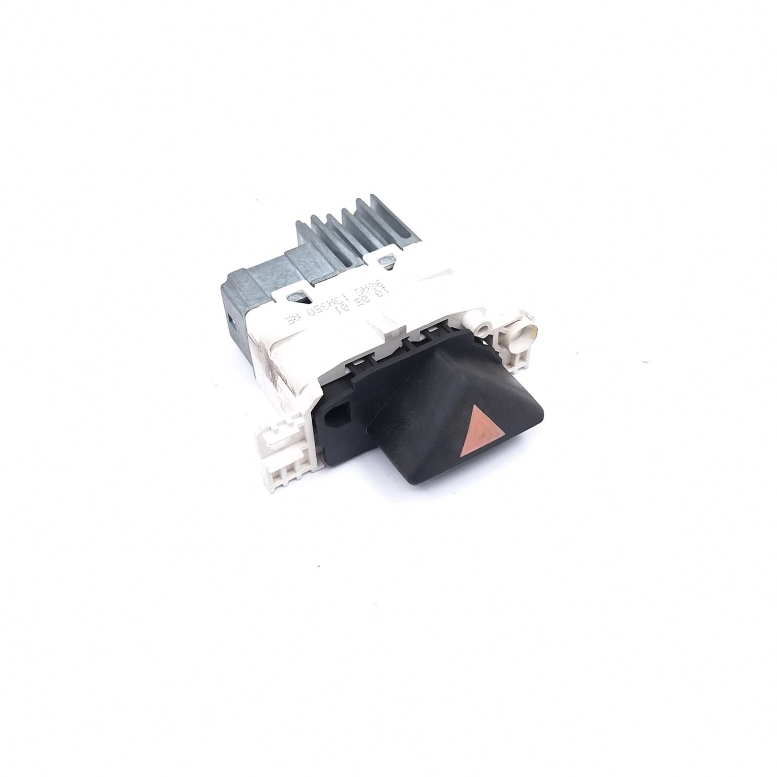 Hazard light switch Ford FOCUS Mk 1 1998–2004 1.8 16V EYDF 98AG13A350AE – 1