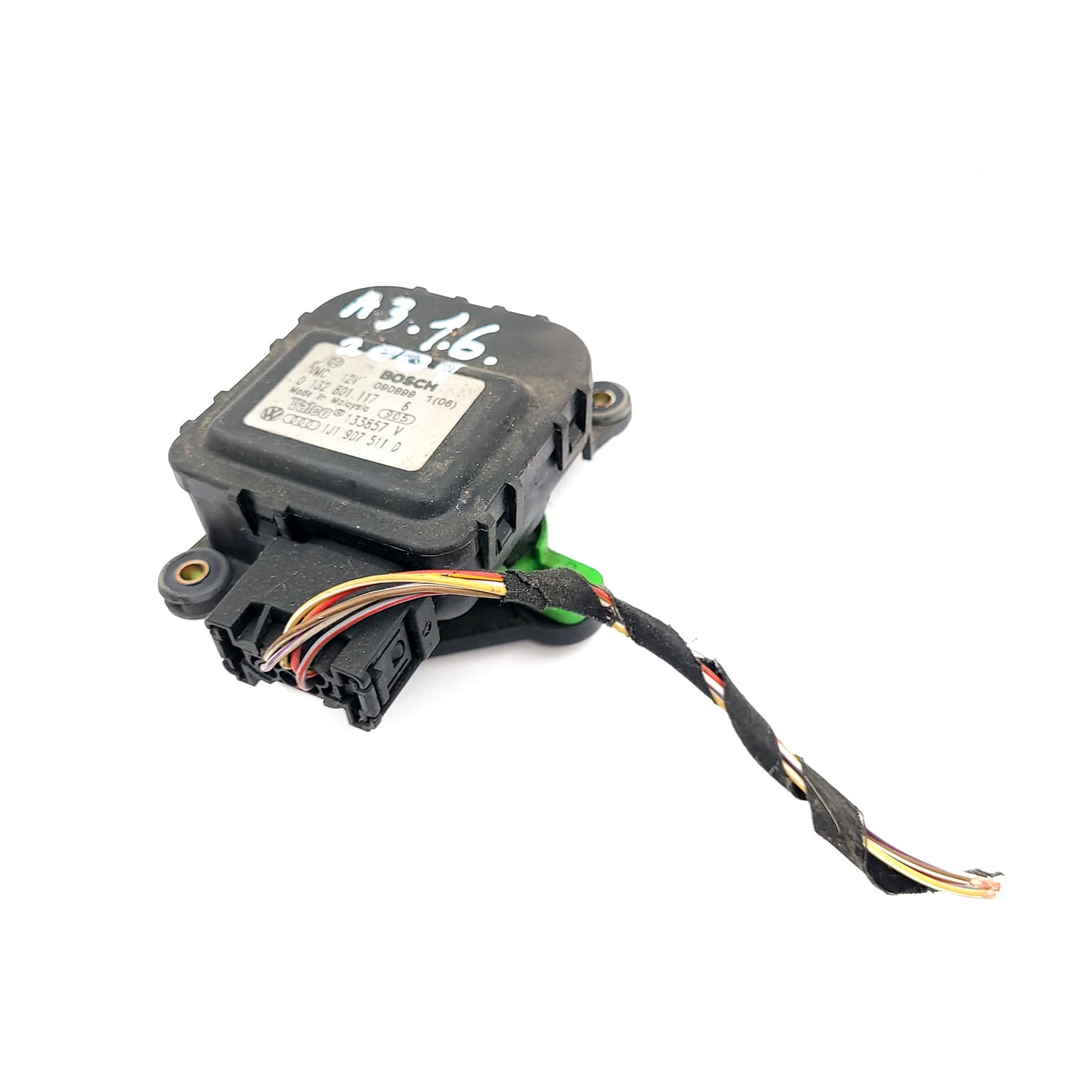 Electronic actuator Audi A3 (8L1) 1996–2003 0132801117 – 1