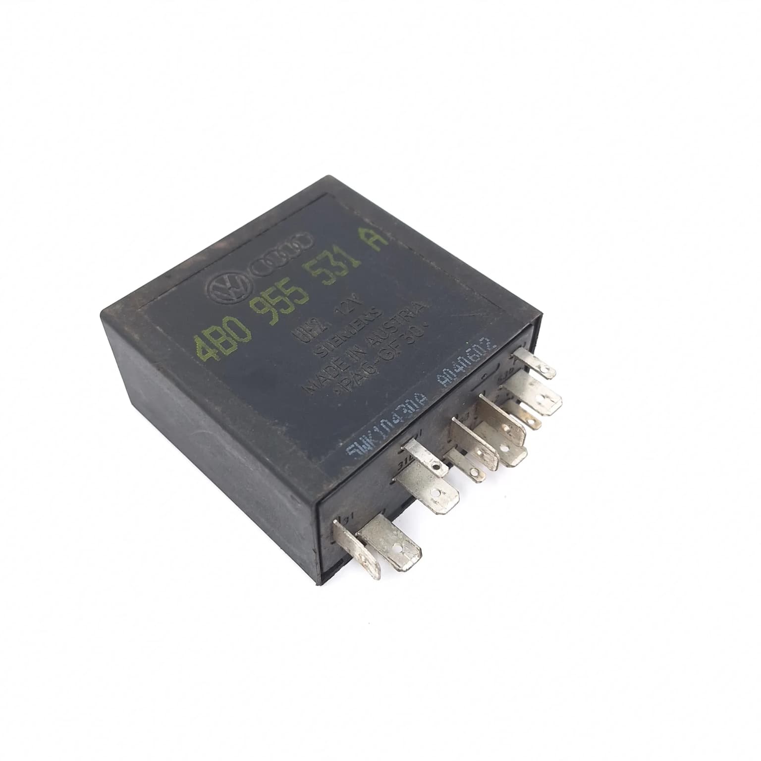 Relais VW PASSAT B5, B5.5 1996–2005 4B0955531A – 1