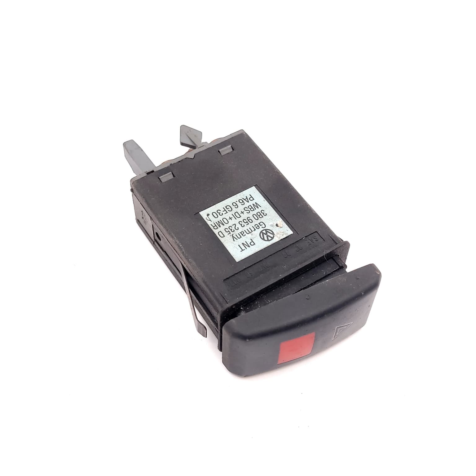 Hazard light switch VW PASSAT B5, B5.5 1996–2005 3B0953235D – 1