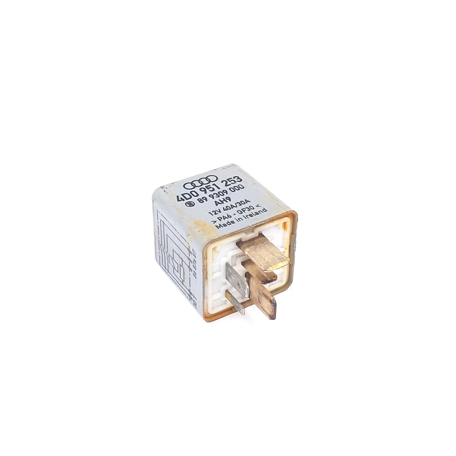 Relay Audi A4 B7 (8E) 2004–2008 4D0951253 – 1