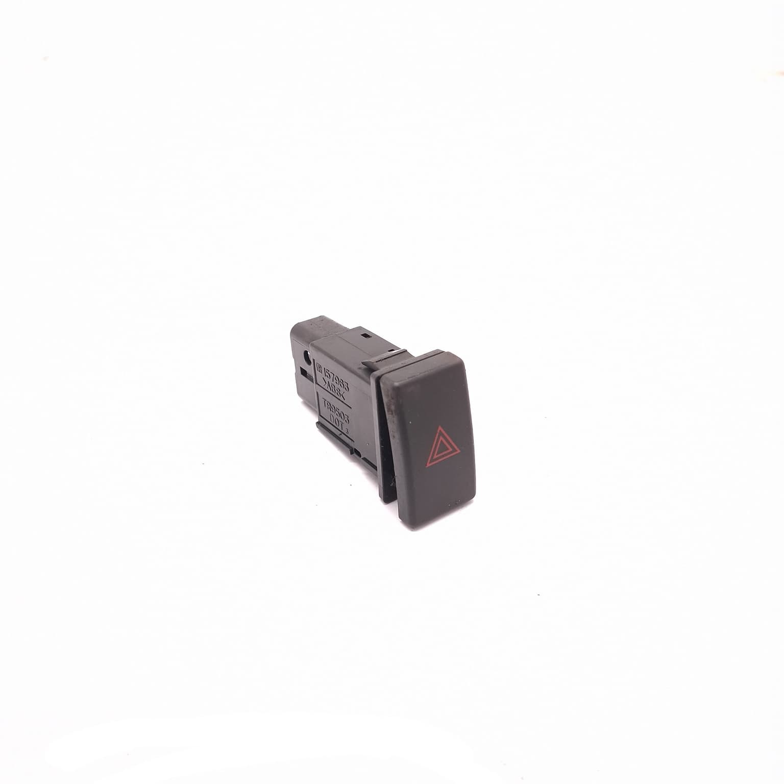 Hazard light switch Toyota AVENSIS (T25) 2003–2008 1.8 1ZZ-FE 157963 – 1