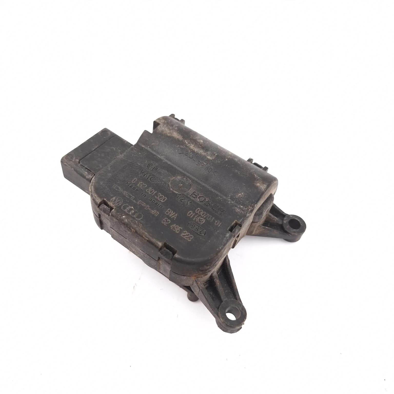 Electronic actuator VW TOUAREG (7L) 2002–2010 0132801320 – 1