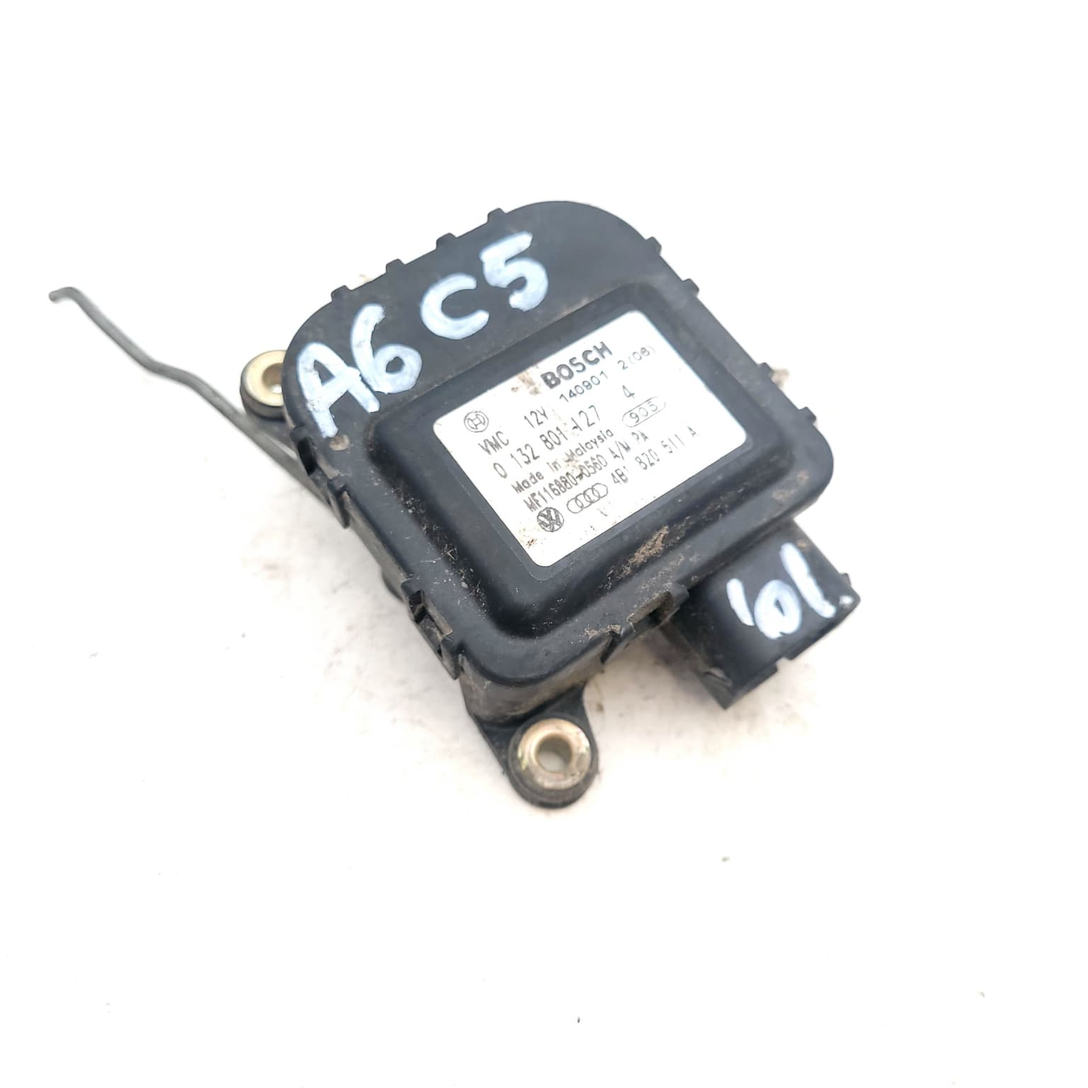 Electronic actuator Audi A6 (4B, C5) 1997–2005 MF1168800560 – 1