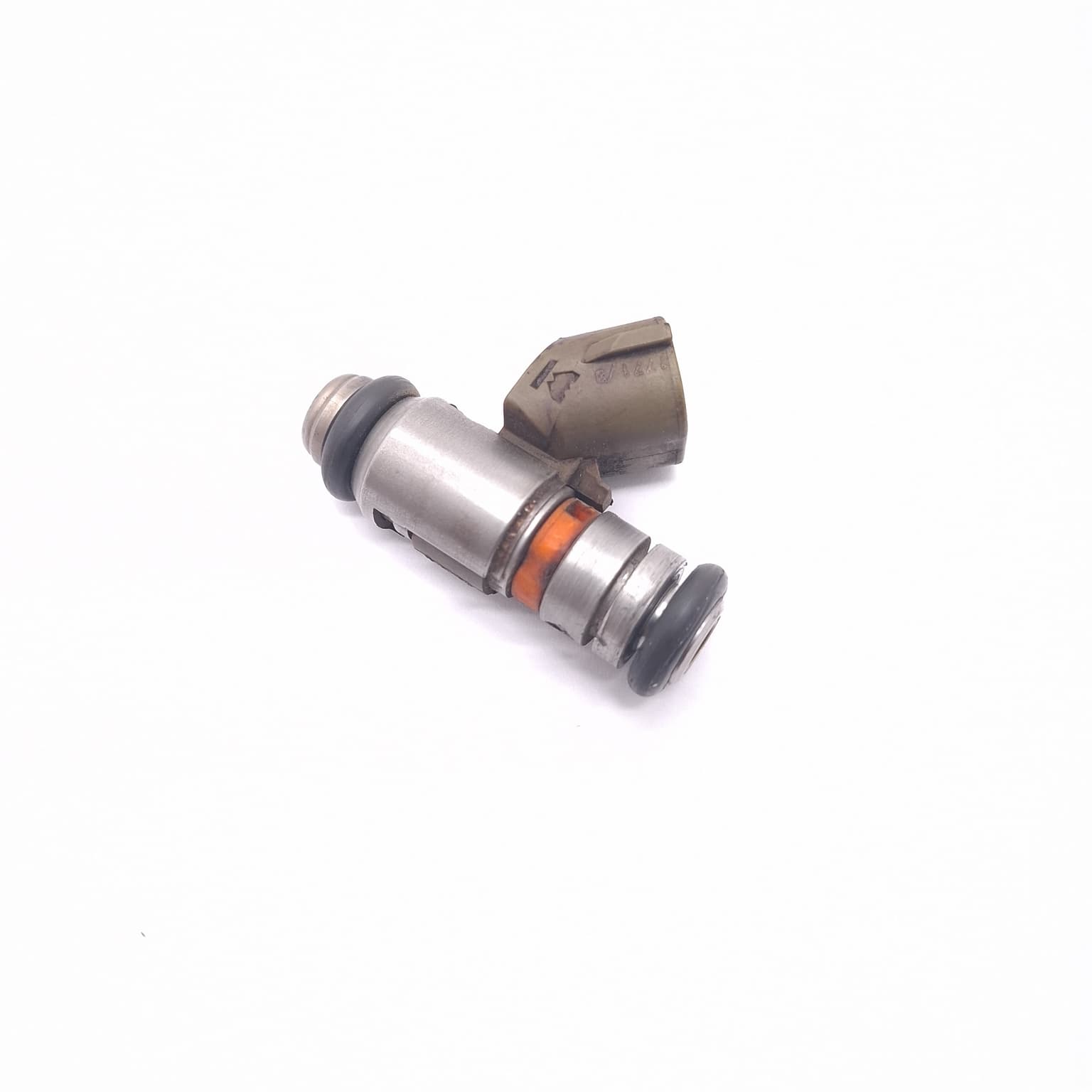 Injecteur de carburant VW GOLF 4 1997–2004 1.4 16V AXP 036031C – 1