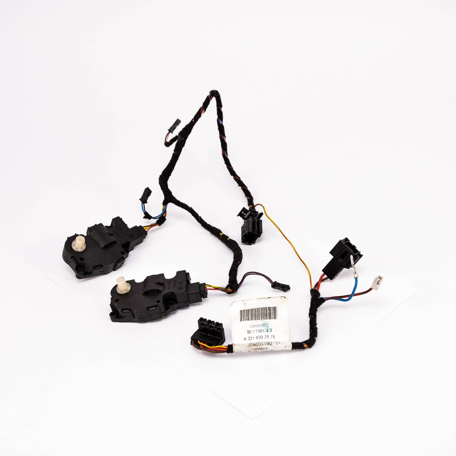 Electronic actuator Mercedes-Benz S-CLASS (W221) 2005–2013 S 400 Hybrid (221.095, 221.195) M 272.974 A2218302515 – 1
