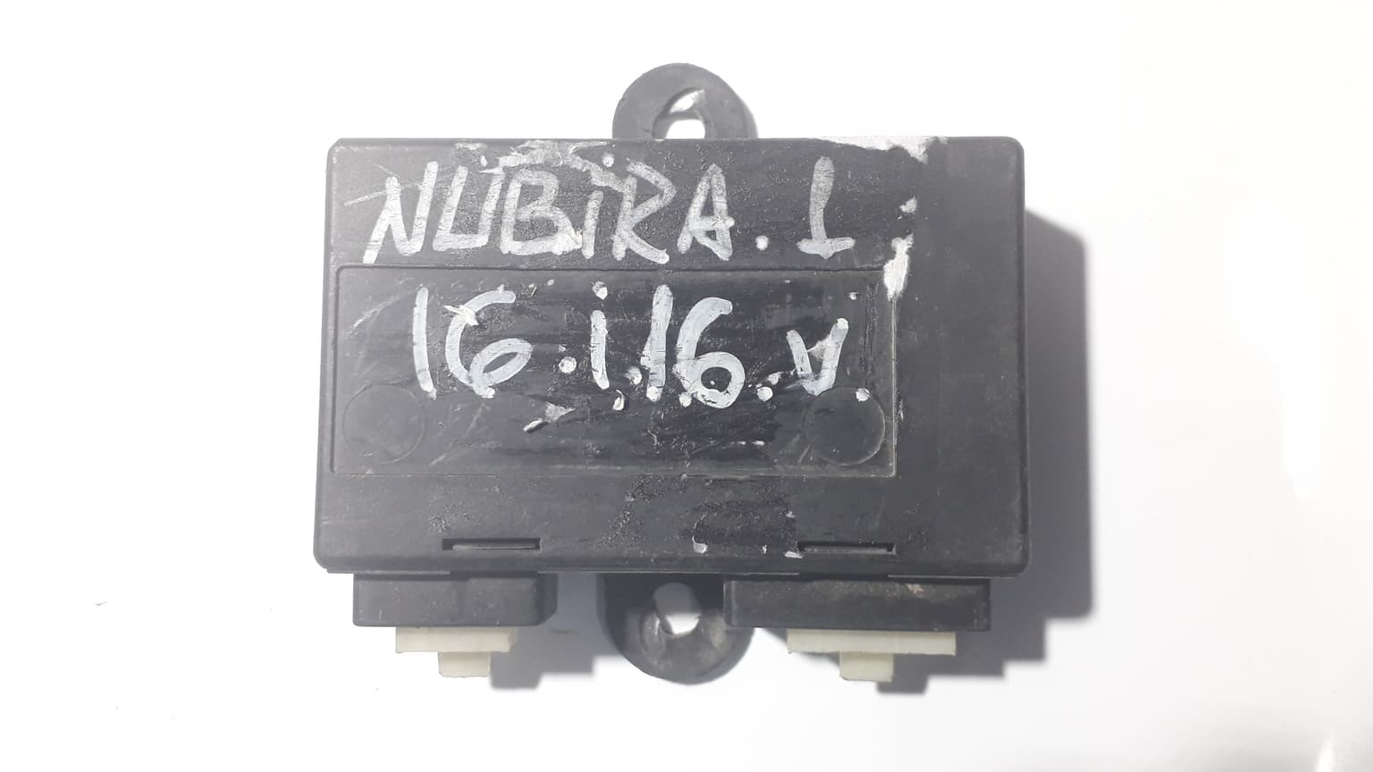 Calculateur Daewoo NUBIRA 1 (KLAJ) 1997–2000 – 1