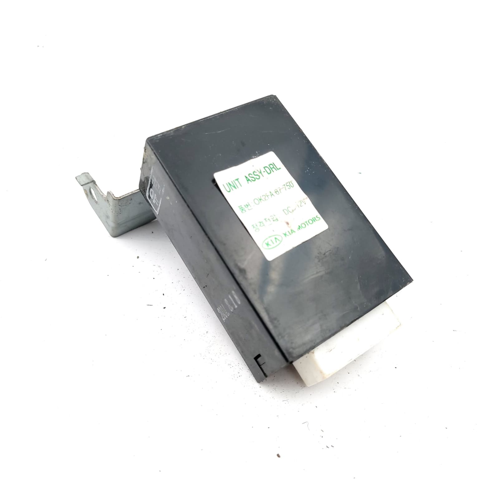 Control unit Kia CARENS 2 (FJ) 2002–2006 OK2FA67750 – 1