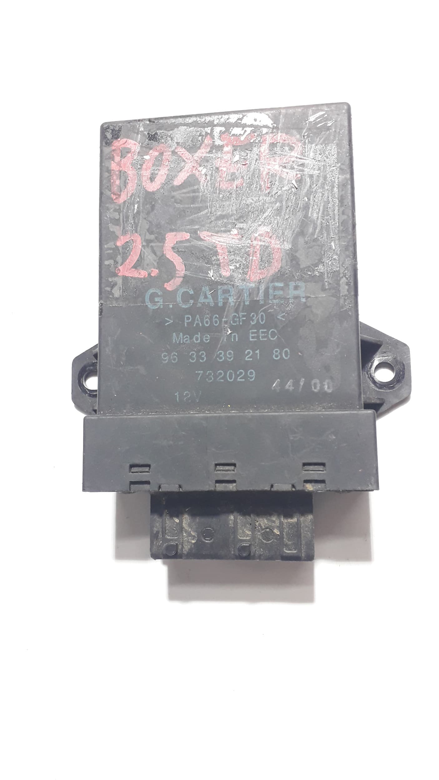 Relay Peugeot Boxer (244) 2002–2006 9633392180 – 1
