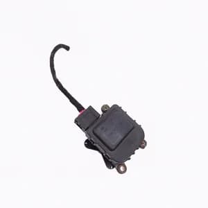 Electronic actuator VW PASSAT B5, B5.5 1996–2005 8D1820511B