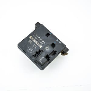 Control unit Mercedes-Benz E-CLASS (W211) 2002–2009 2118201526