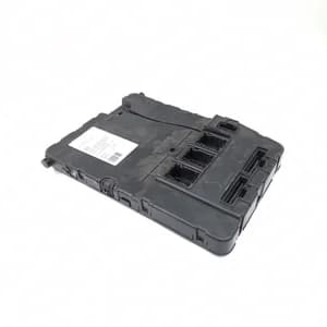 Calculateur de confort Renault MEGANE 2 2002–2010 1.9 dCi F9Q 804 8200606826