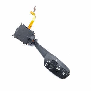 Commodo de clignotant BMW 3 (E90, E91, E93, E92) 2005–2013 330 i N52 B30 A 01108100