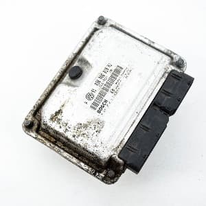 Engine control unit VW GOLF 4 1997–2004 038906019HJ