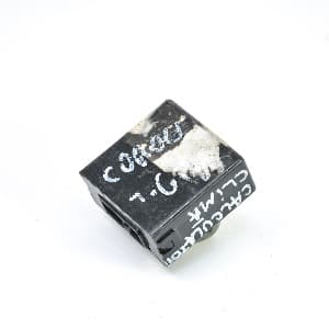 Control unit Toyota COROLLA 2001–2006 8865002331