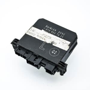 Control unit Mercedes-Benz E-CLASS (W210) 1995–2003 A2108207526